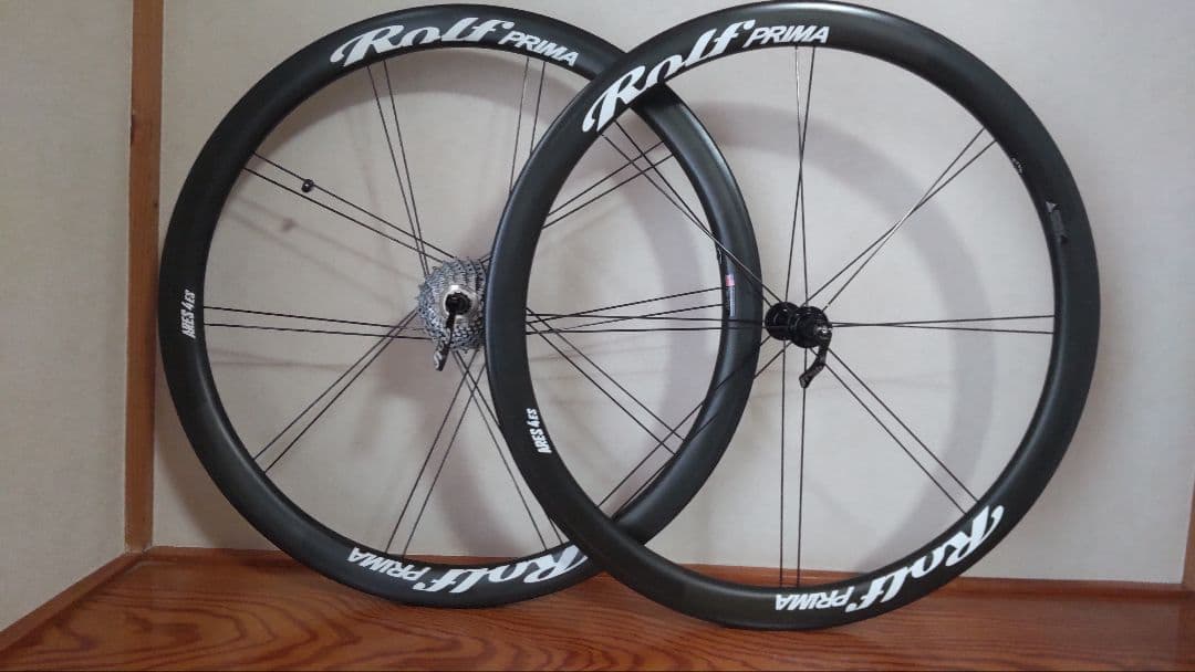 n*s様 Rolf Prima カーボンクリンチャー リムブレーキ ARES4