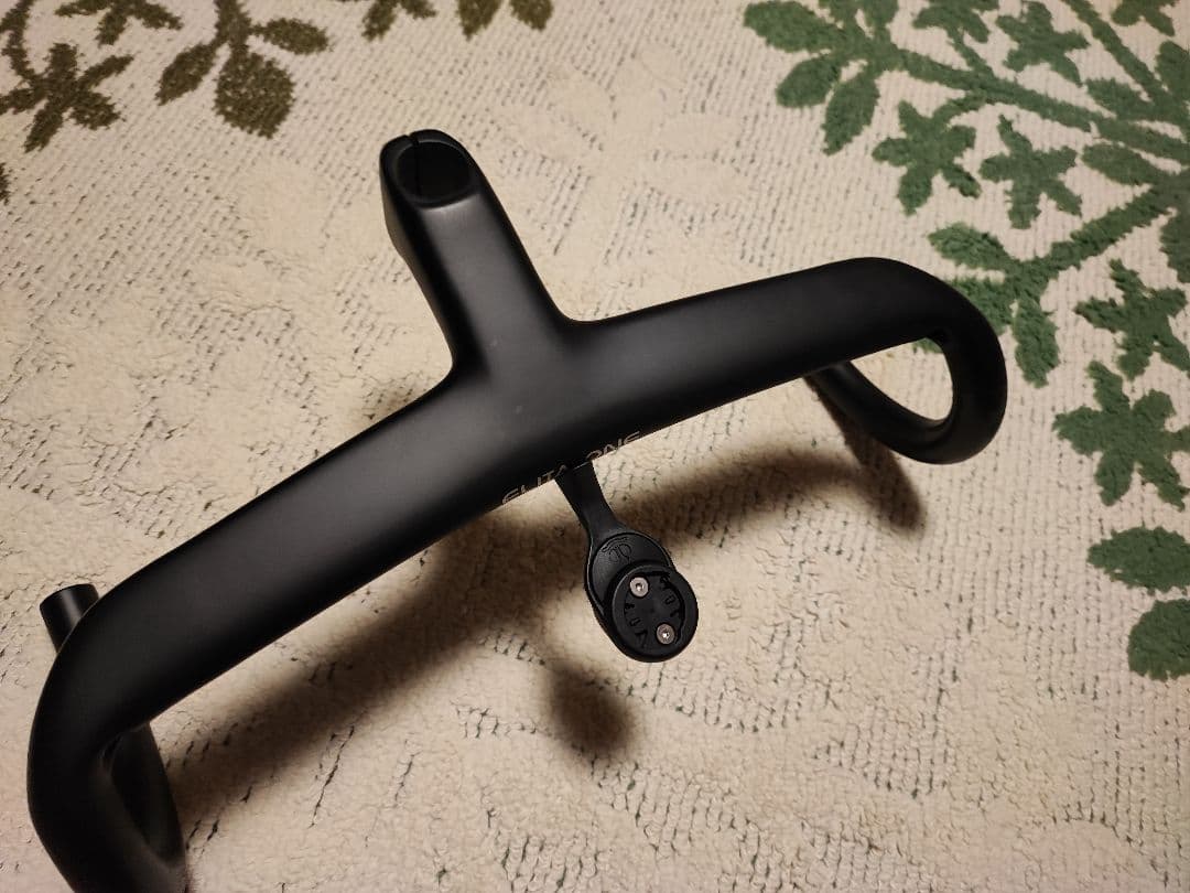 一体型フルカーボンハンドル 380 115mm