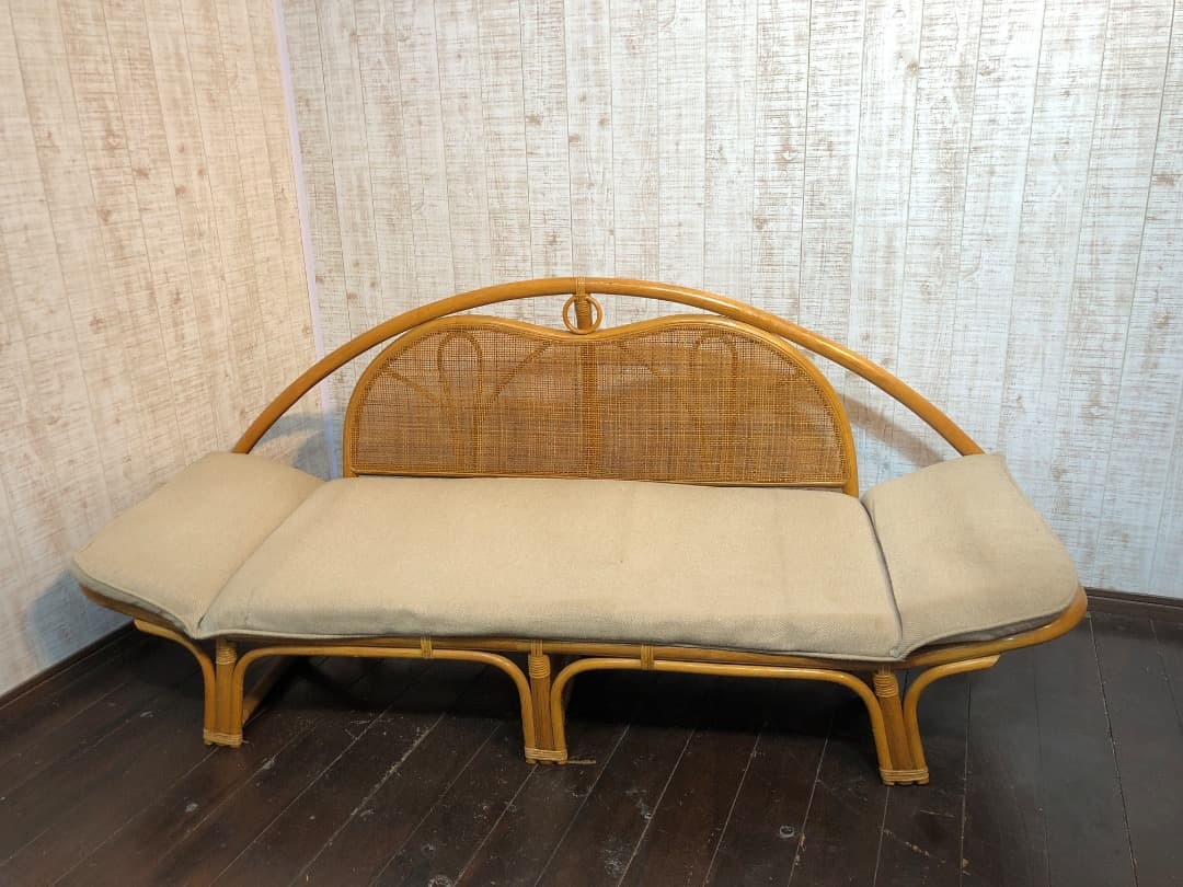 【手渡し価格】かわいい〜✨️　ラタンのソファ　 二人がけ♪　藤家具 古民具