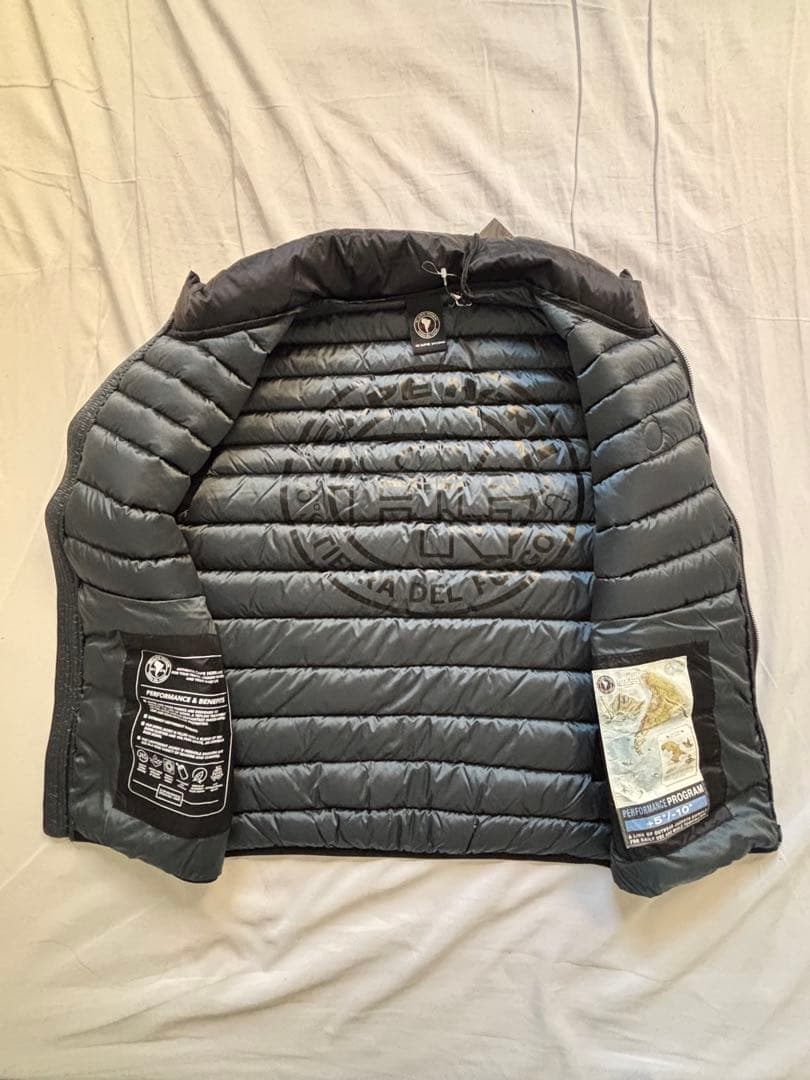 【新品】CAPE HORN ケープホーンダウンベスト ROCA 48