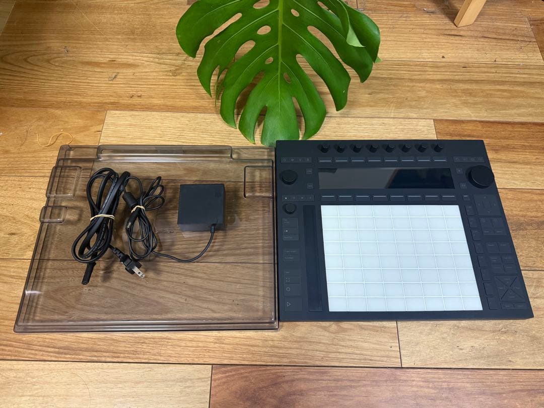 Ableton push 3 コントローラー版　デッキセーバー付き