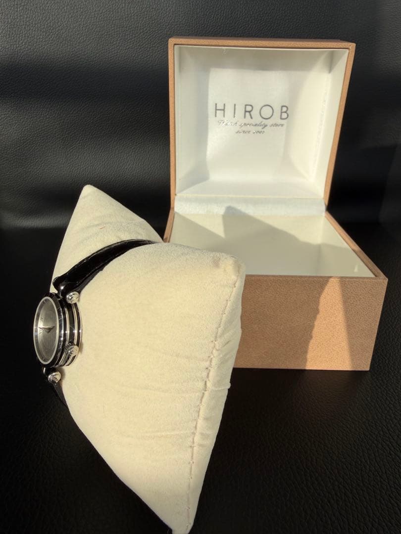 GUCCI グッチ シェリーライン 腕時計 ブラック レディース ブランド