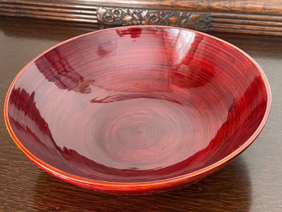 赤色 漆器 丸型飾り椀　光沢仕上げ