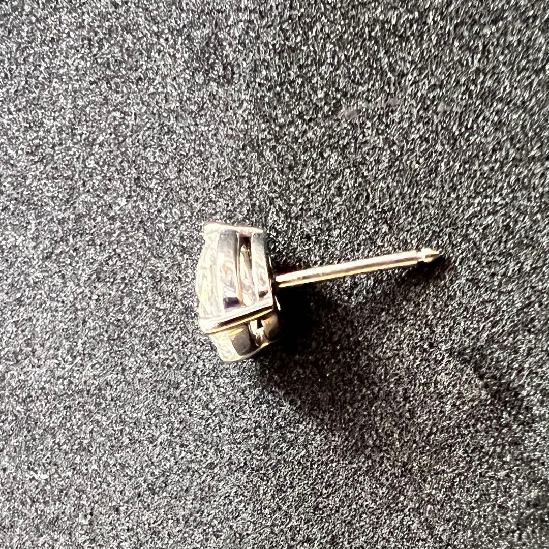 天然ダイヤモンドピアス 片耳 1.052ct Pt ペアシェイプカット