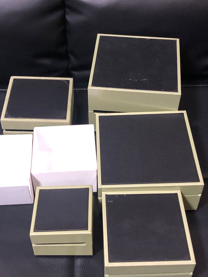 ヴァンクリーフ&アーペル　時計ケース　ジュエリーケース　アクセサリーケース