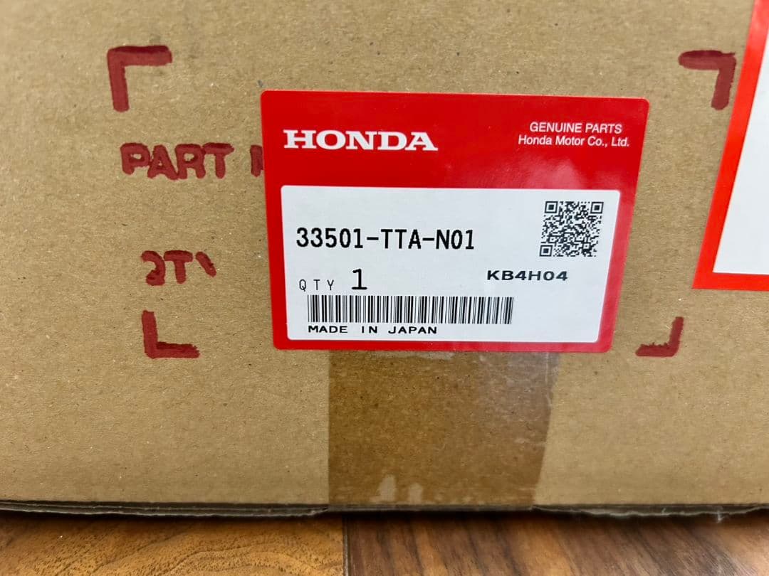 ホンダ NBOX JF3 右テールライトユニット