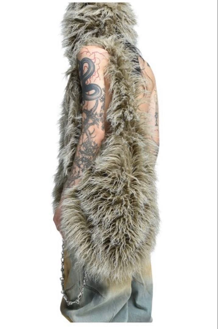 【FILTH】HAIRY FUR SHOULDER BAG / BEI