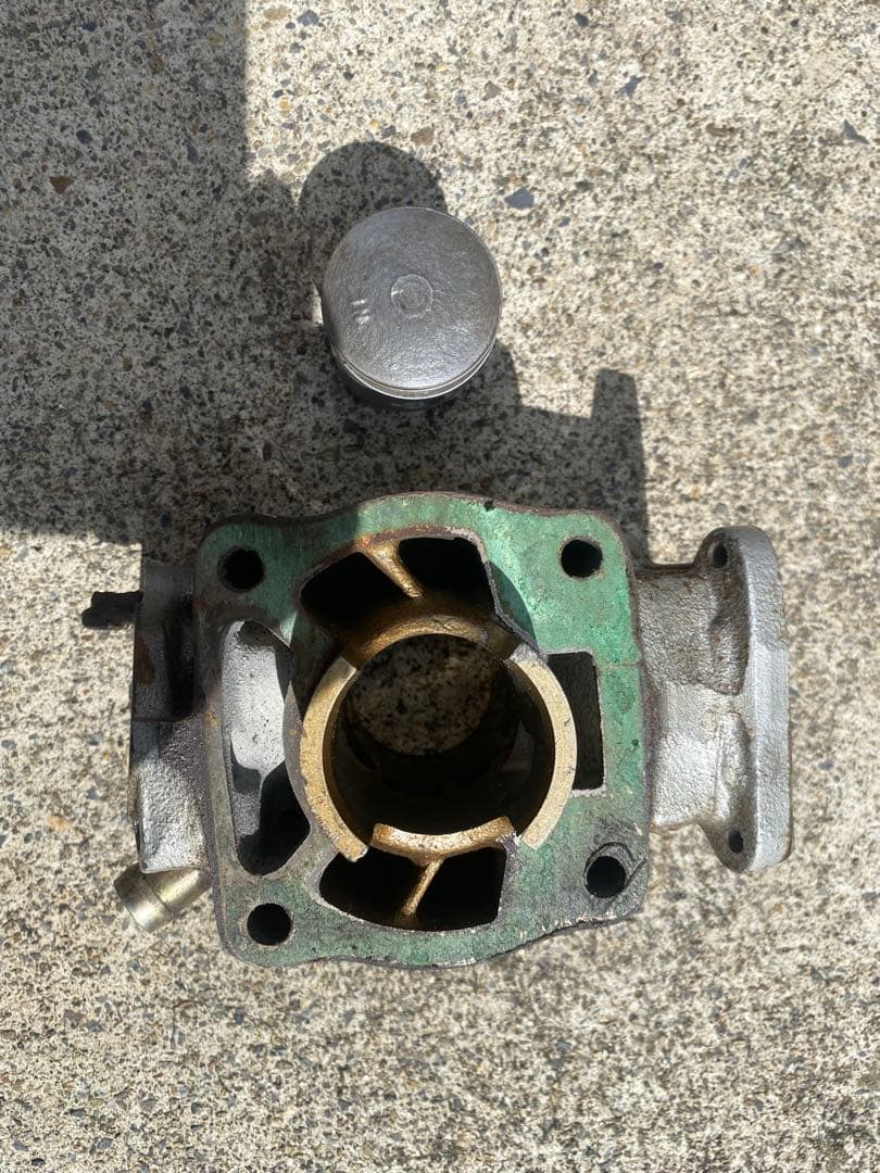 NS1 純正シリンダー＆ピストン