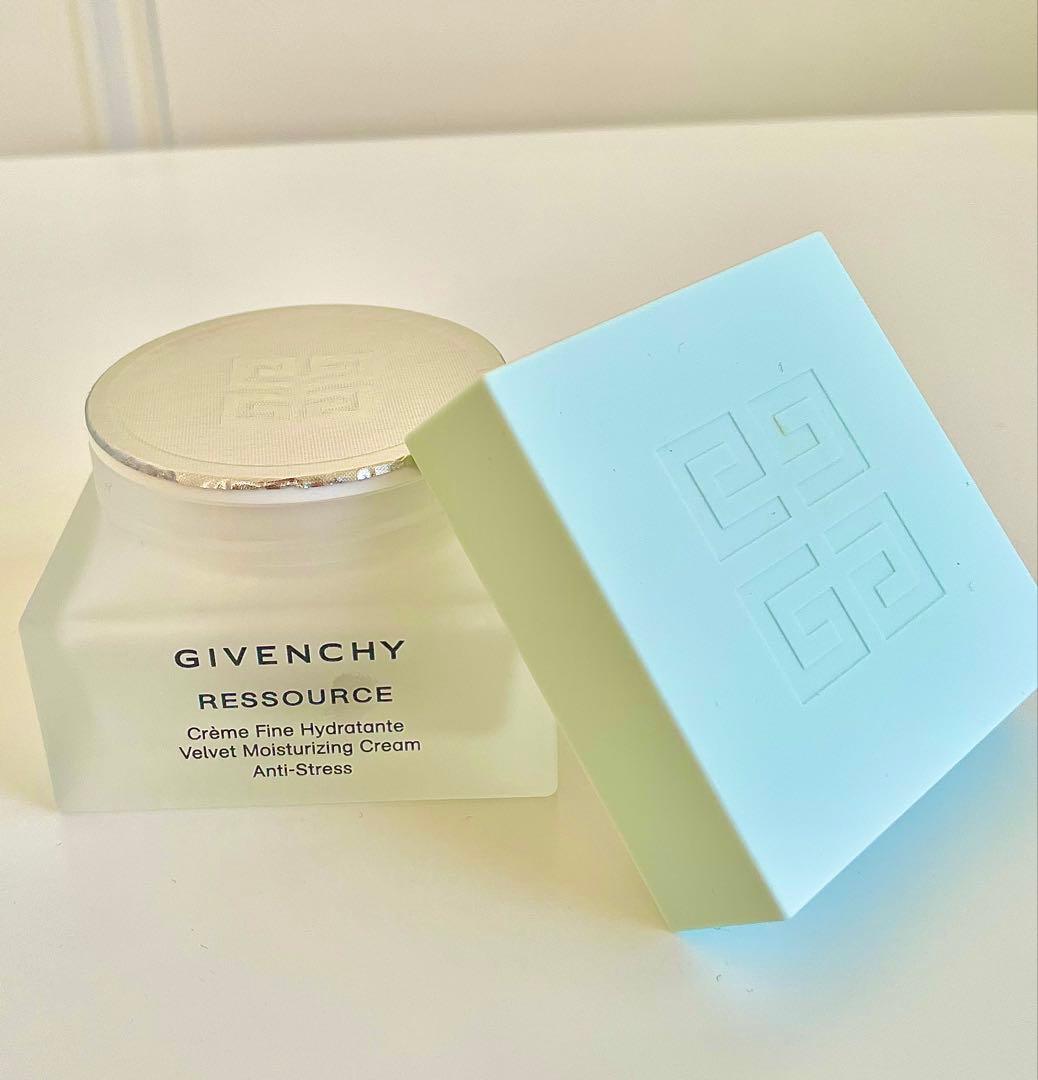 ジバンシイ イドラ リソース ベルベット クリーム 50ml 新品未開封