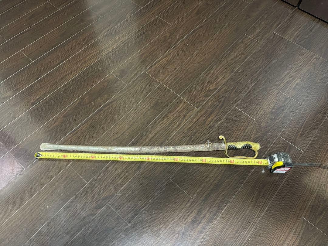 軍刀　指揮刀　サーベル　旧日本軍　桜紋章　模造刀