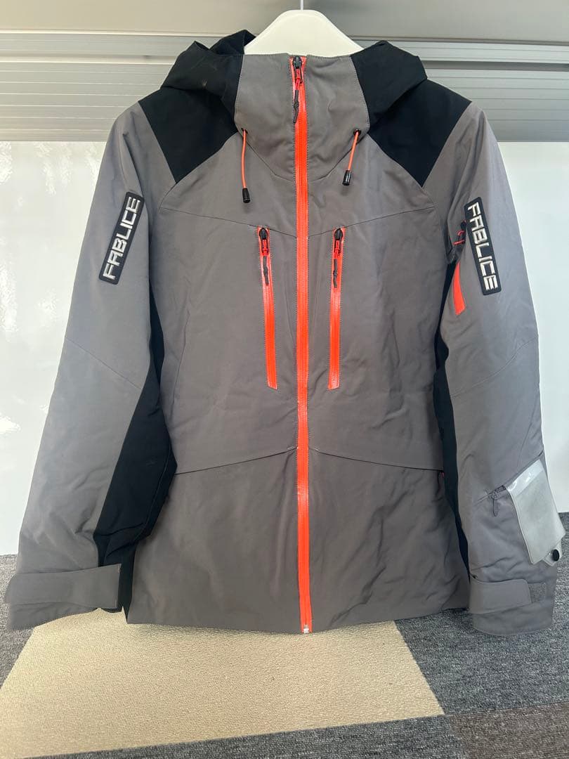FRABICE スキーウェア グレー/ブラック/オレンジ　美品　着用少