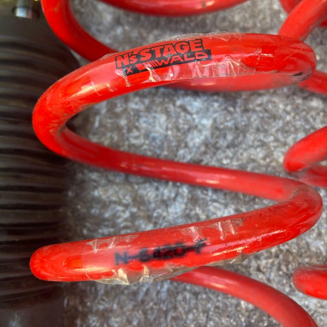 ジムニー　N‘s STAGE×WALD リフトアップ　ダンパー　訳あり