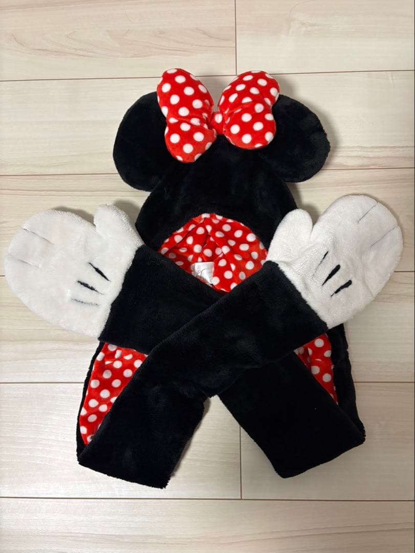 ミニーマウス マフラー付きファンキャップ