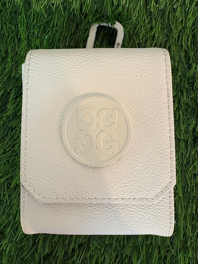 【超美品】G／FORE 距離計収納ケース ホワイト ゴルフアクセサリー 合成皮革