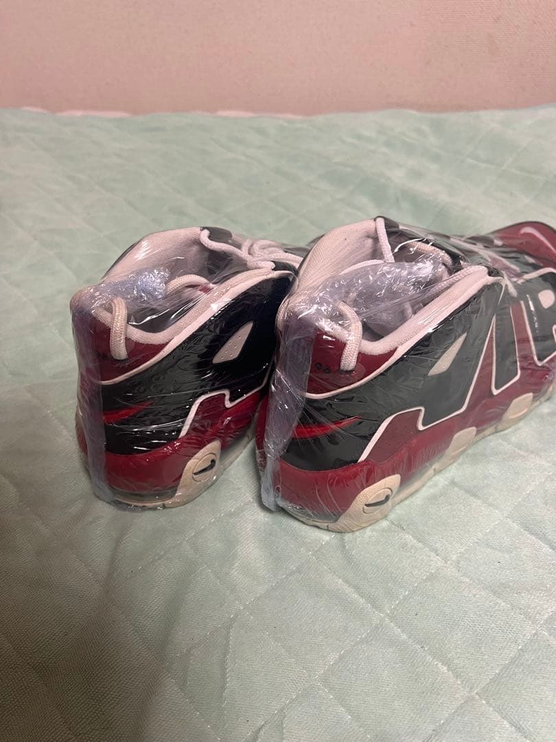 NIKE ナイキ　モアテン　27㎝