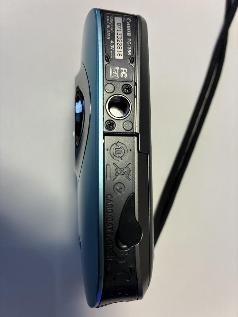 Canon IXY Digital 510 isコンパクトデジタルカメラ　ブルー