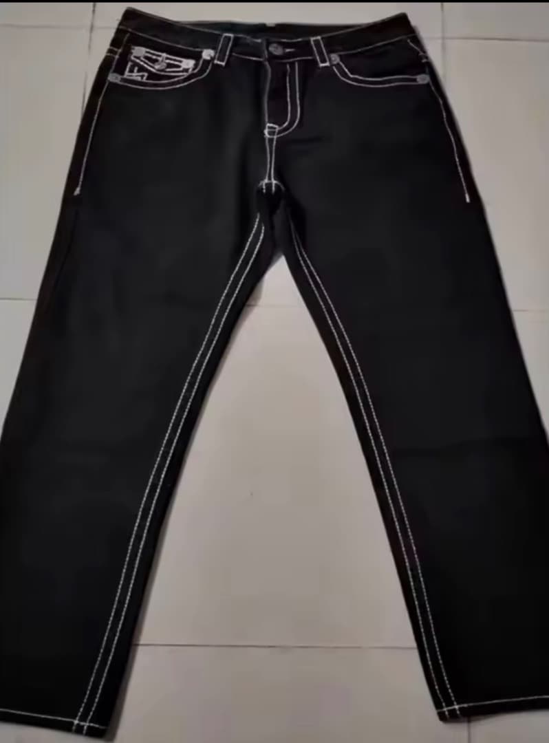 TRUE RELIGIONブラックデニム