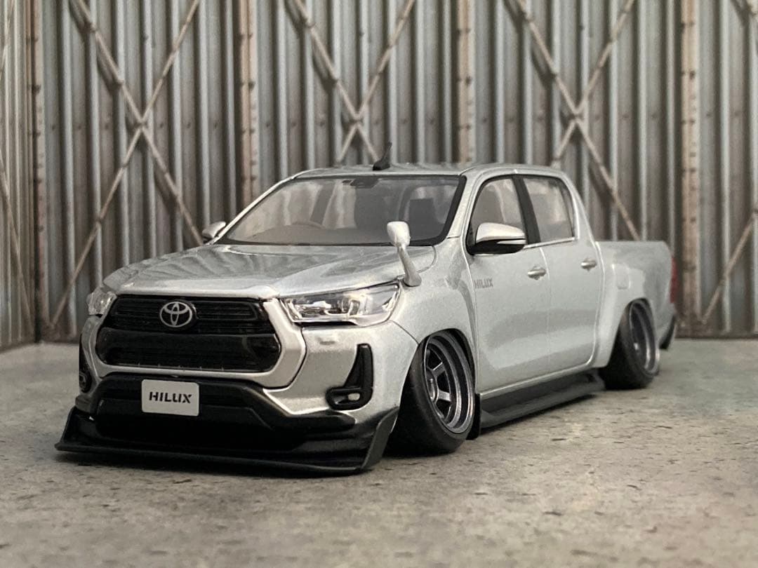 1/30 トヨタ ハイラックス（カスタム品）