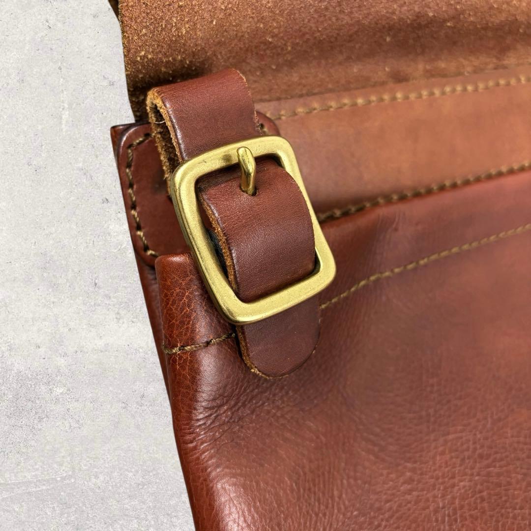 HERZ ヘルツ 半かぶせ ショルダーバッグ M ブラウン 本革 斜め掛け