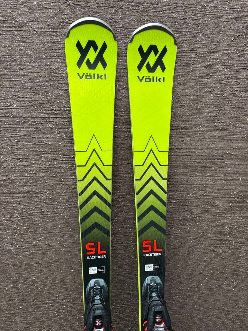 スキー板　フォルクル　レースタイガー　160cm