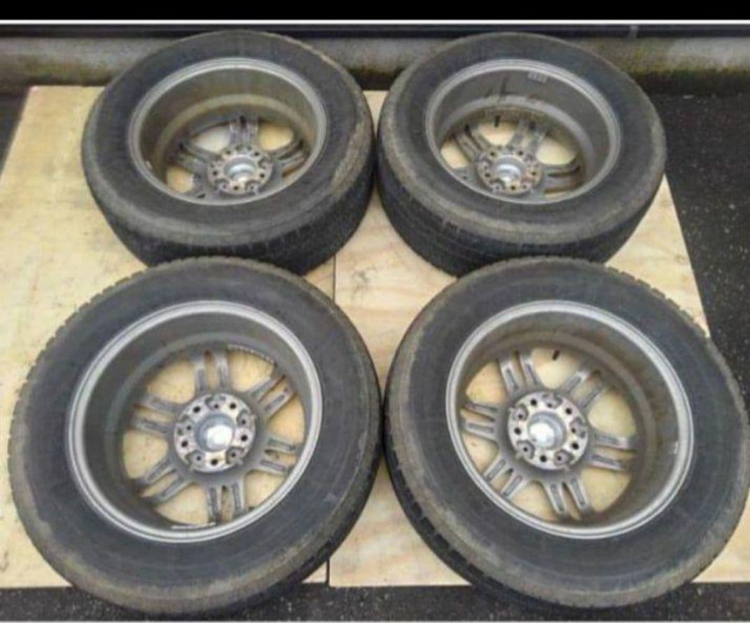 虎吉33　スタッドレス カローラルミオン オーリス VRX2 205/60