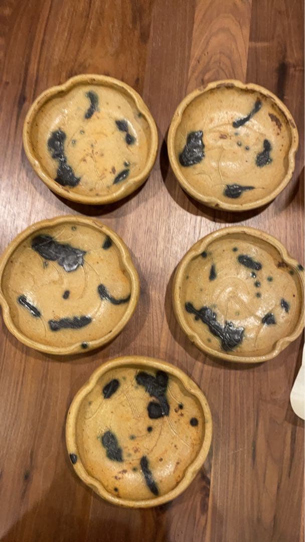 鈴木五郎作　黄瀬戸平向五客　共箱あり