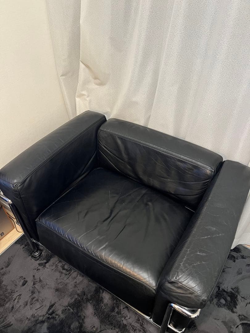 Cassina(カッシーナ)　ル・コルビュジエ LC 3