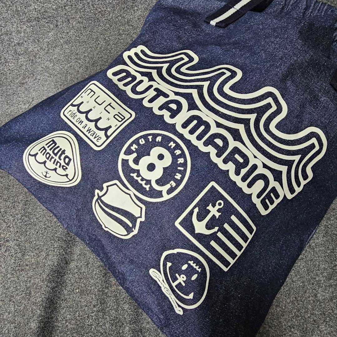 【ムータマリン】ロゴマーク多数 肩掛けデニムトートバッグ 男女兼用