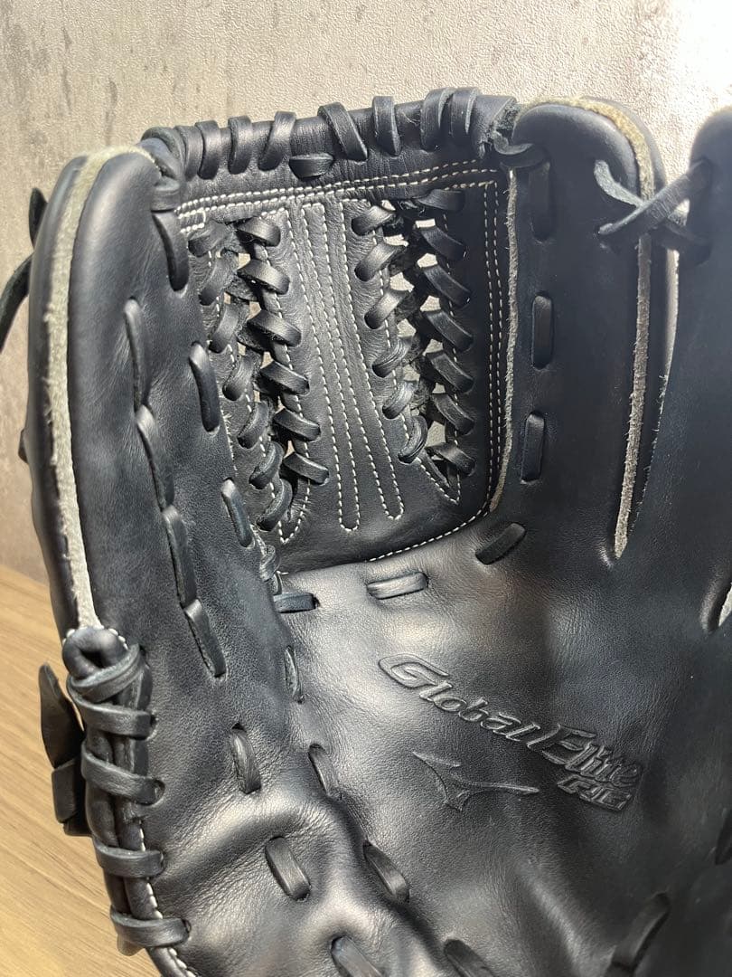 ミズノ　グローバルエリートRG 軟式少年用　右投げ用