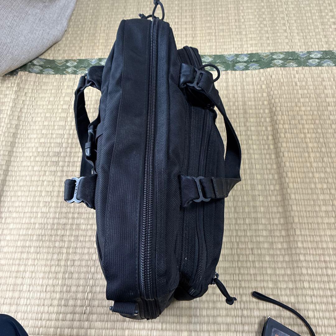 BRIEFING A4 LINER ブラック ブリーフィング 黒 ストラップ付