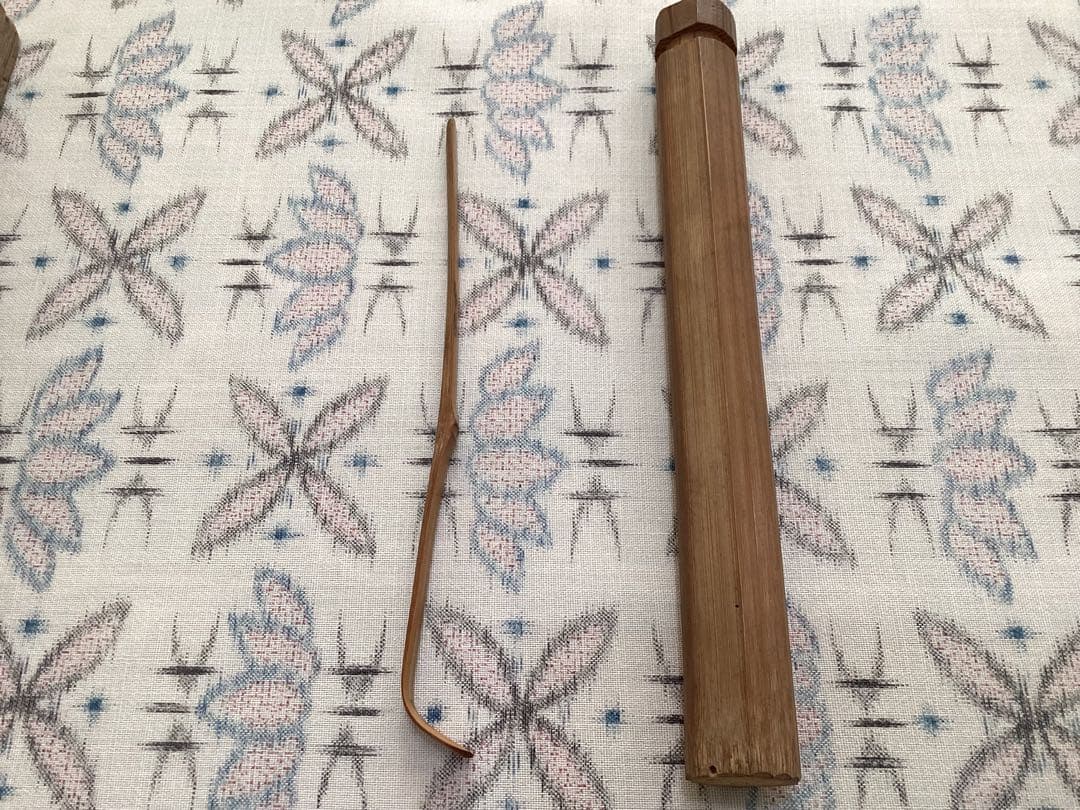 茶道具　銘入り竹製茶杓入れと竹製茶杓・木箱セット　昭和レトロ
