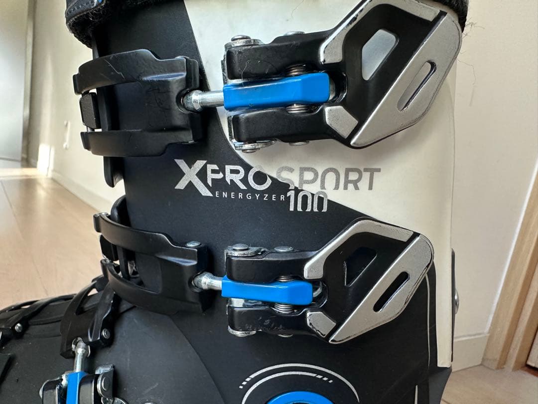 サロモン XPRO 26-26.5 フレックス100 スキー靴　スキーブーツ