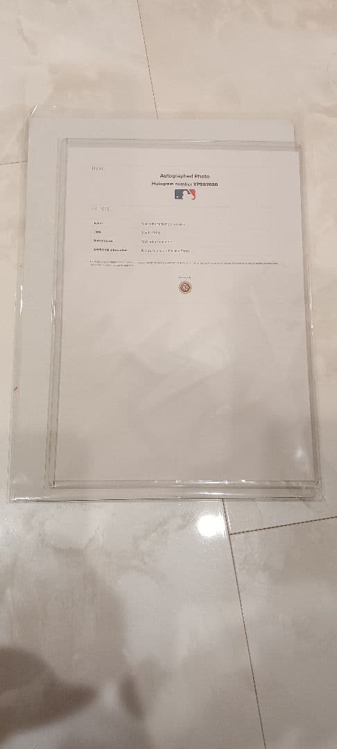 山本由伸直筆サイン入りドジャース ピッチングフォト特製フレーム