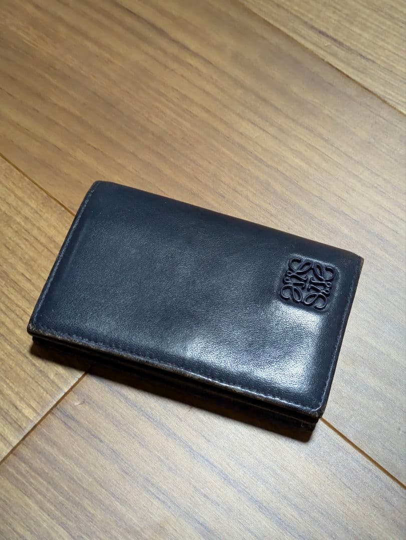 本日限定価格 あんしん鑑定）LOEWE シープスキン ケース ネイビーブルー