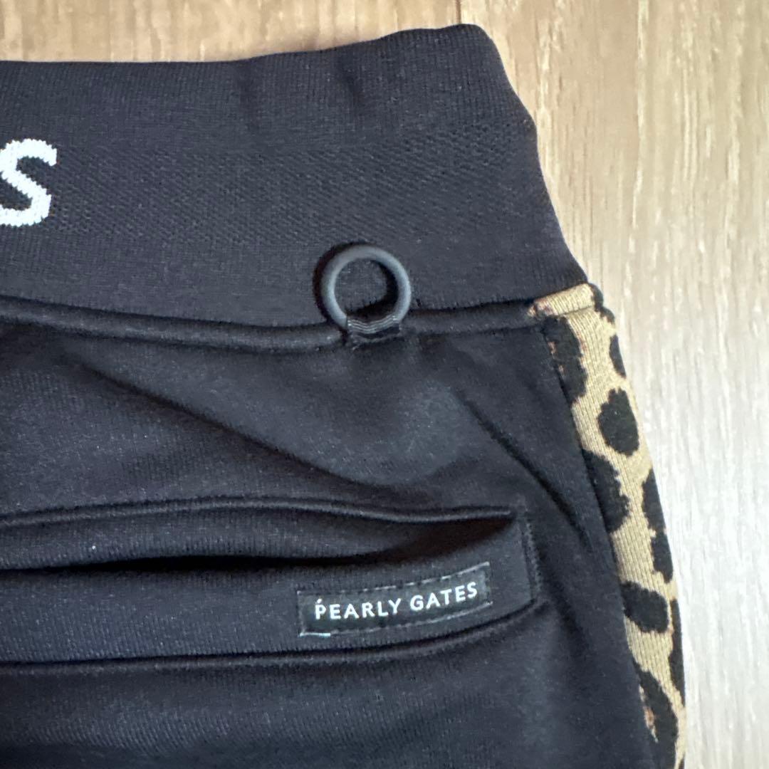 【美品】パーリーゲイツ レオパード柄ポケット付きパンツ