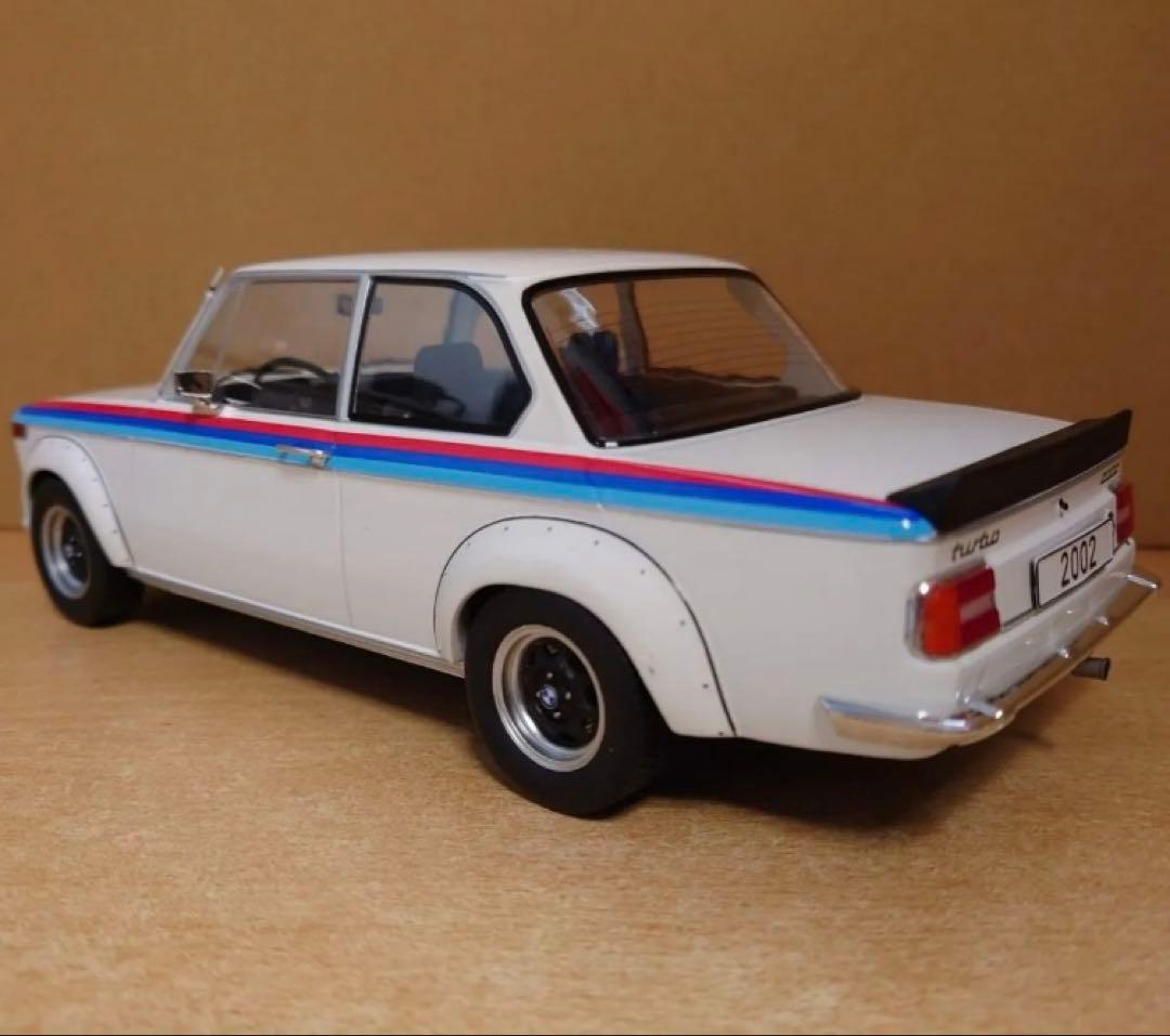 2002 Turbo 1:18 スケールモデルカー