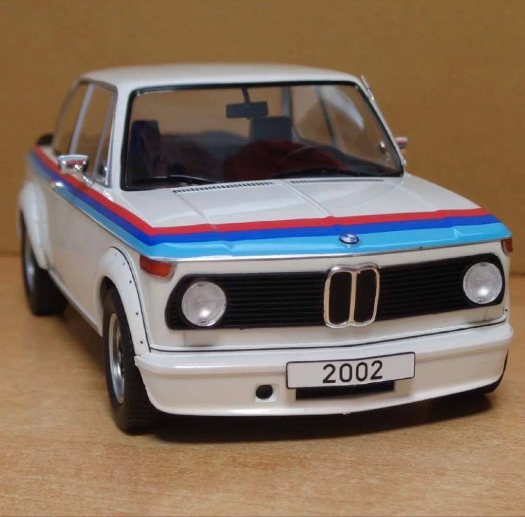  2002 Turbo 1:18 スケールモデルカー