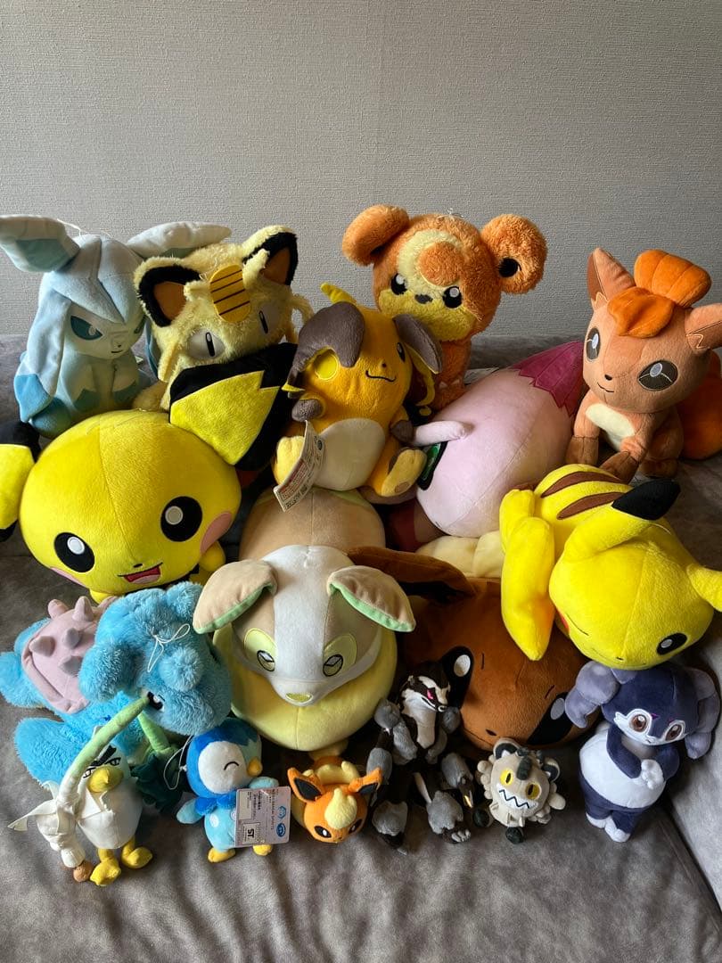 ポケモンぬいぐるみセット　17点　大きめ多い　ピカピカボックス