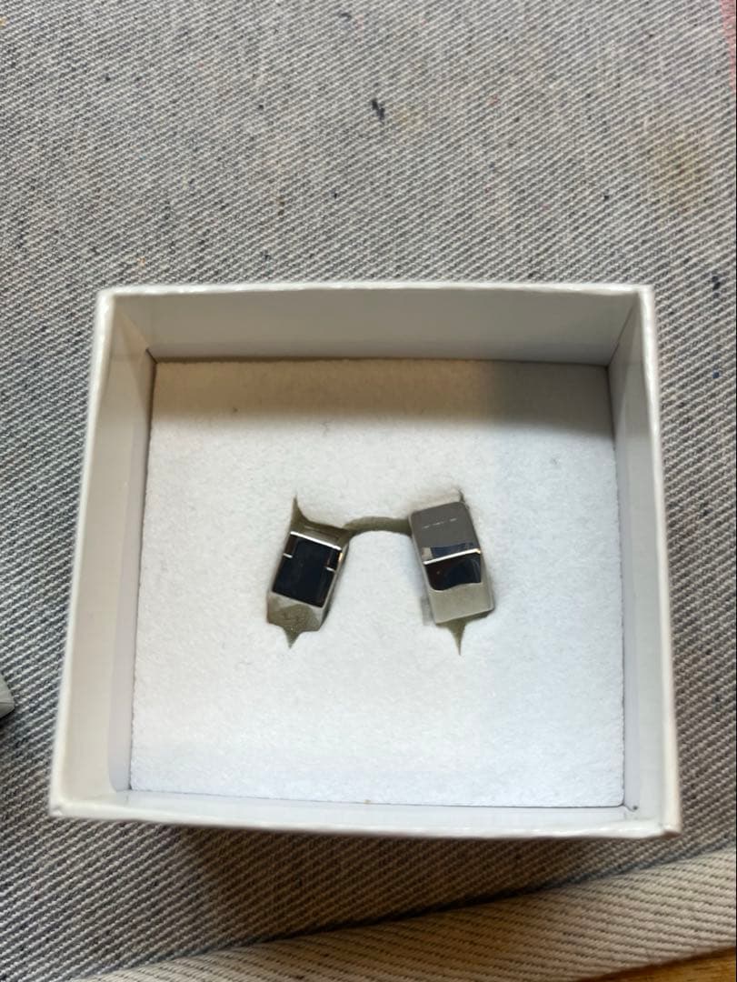 Maison Margiela(メゾン マルジェラ)ボルト＆ナット フープピアス