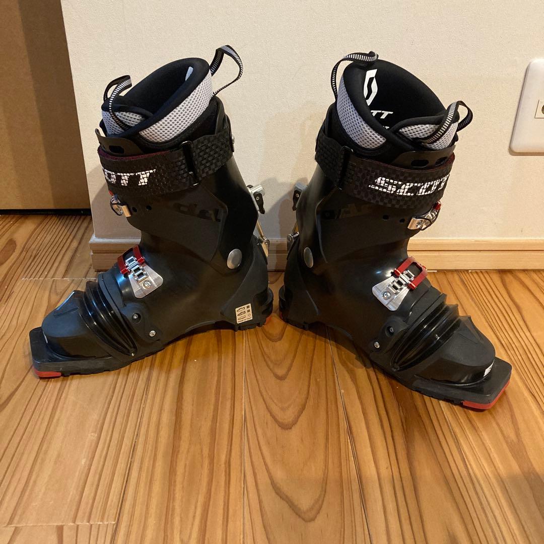 テレマークスキーブーツ（スコットKENAI 75mmノルム）