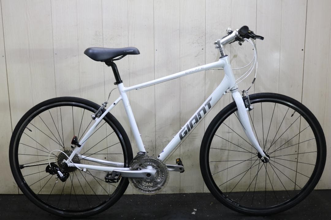 GIANT ESCAPE R3 700C アルミ 24速 500mm 白 クロス