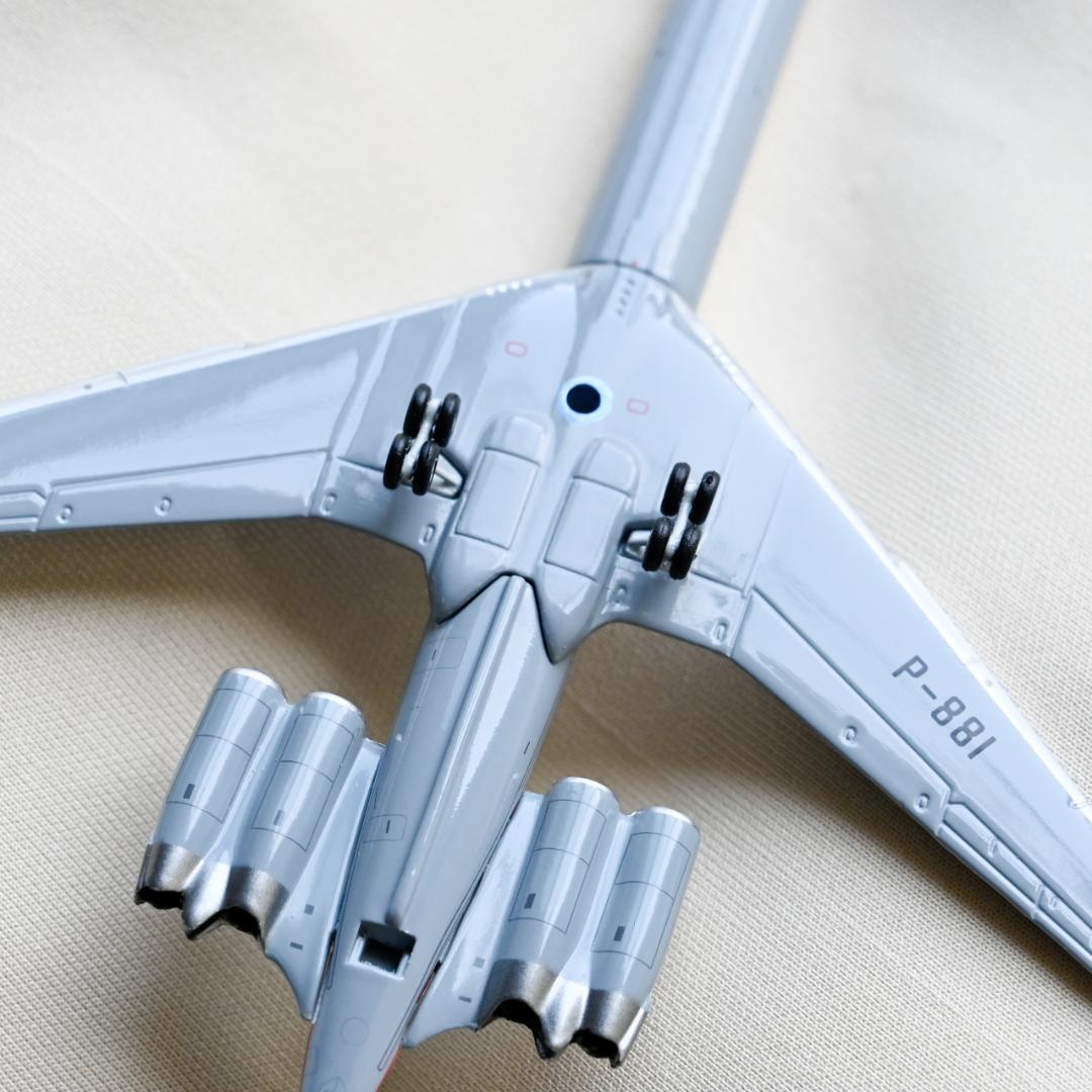 高麗航空 AIR KORYO IL-62M JC Wings 1/400