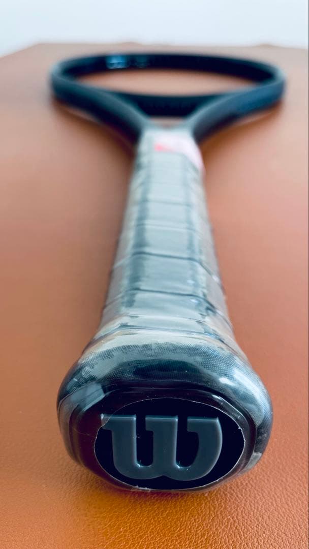 新品未使用Wilson ULTRA 100 V4 NOIR ウルトラ ノアール②