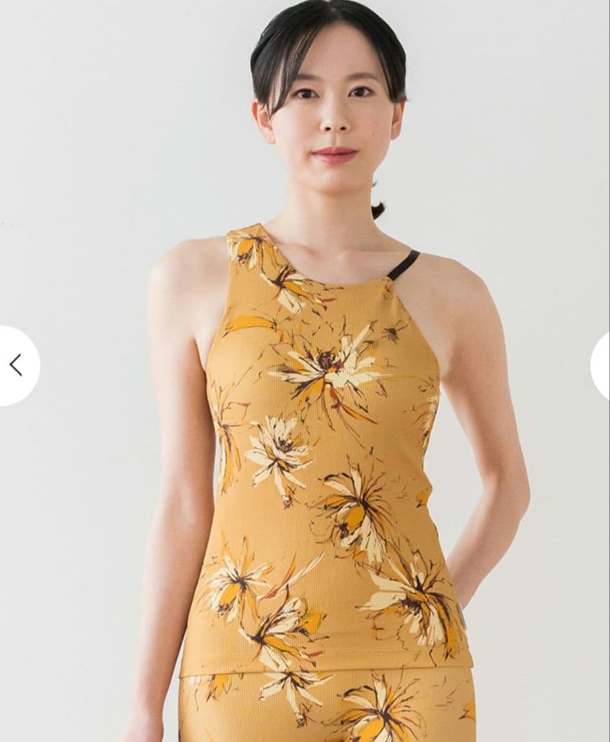 新品タグ付き　袋あり　【SUKALA】リブBigフラワープリントタンクトップ　S