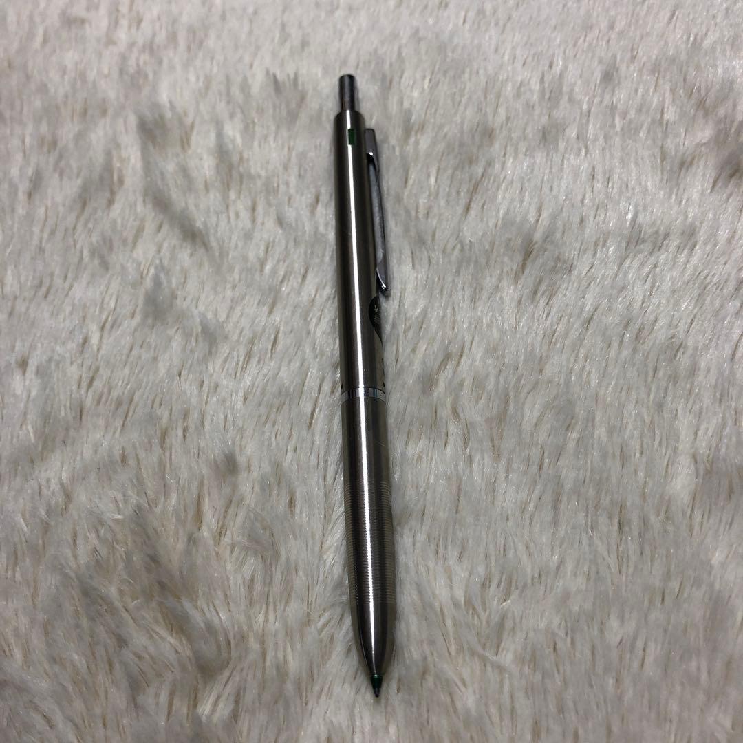 PILOT 細字　4色　ボールペン