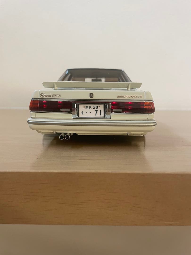 ローダウン マークII ホワイト