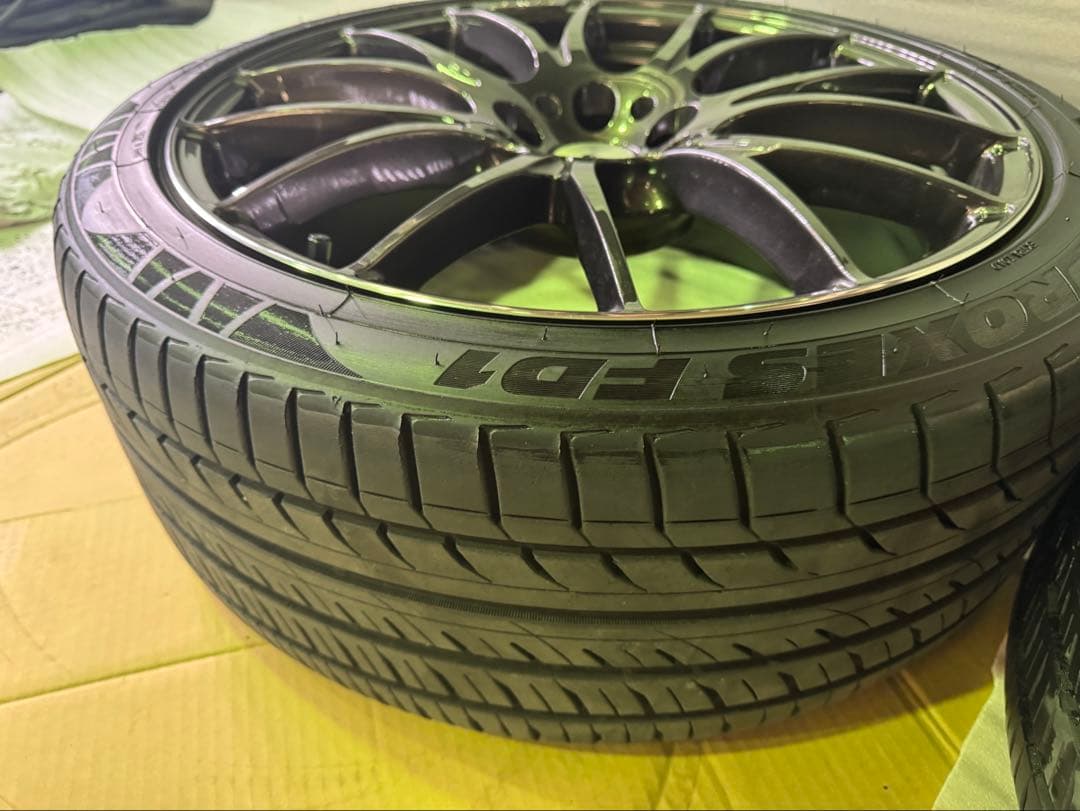 送料込み20インチ ブラック スポークホイールセット Rays ロックナット付き