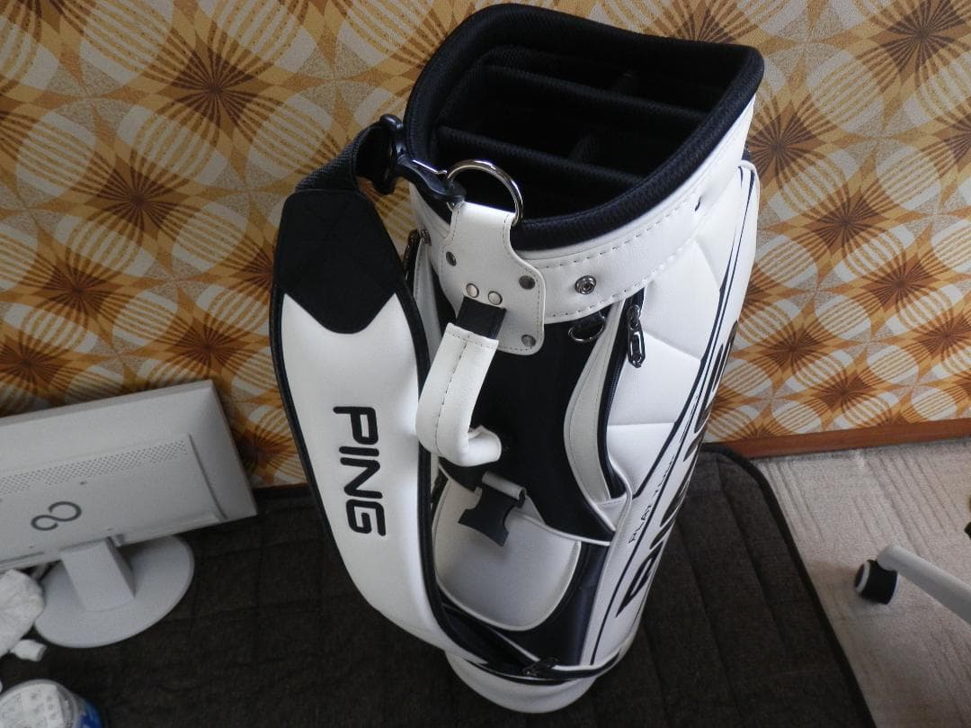 PING キャディバッグ ホワイト/ブラック9.0型