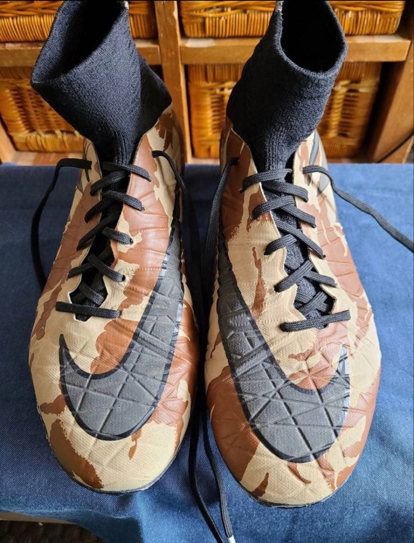 Nike カモフラージュ スパイク