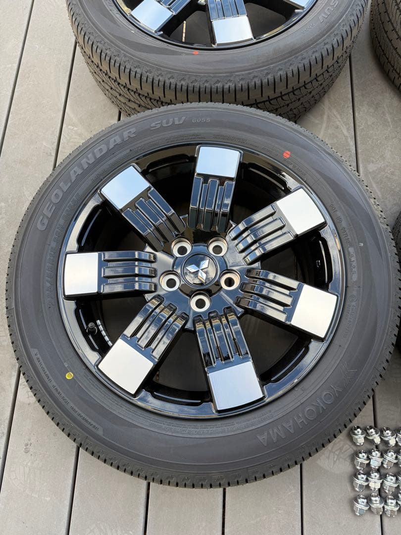 ②/4】2026式デリカd5 純正タイヤホイール4本セ ット新車外しグレードP